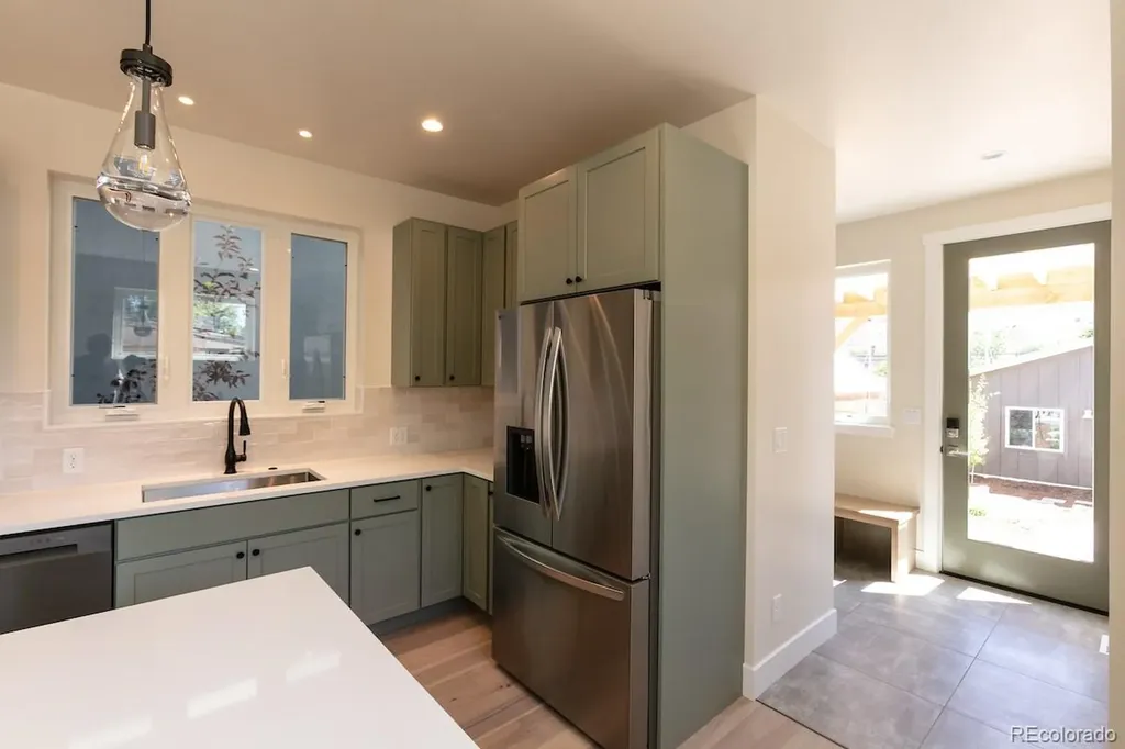 712 W 2nd Street Salida CO 81201