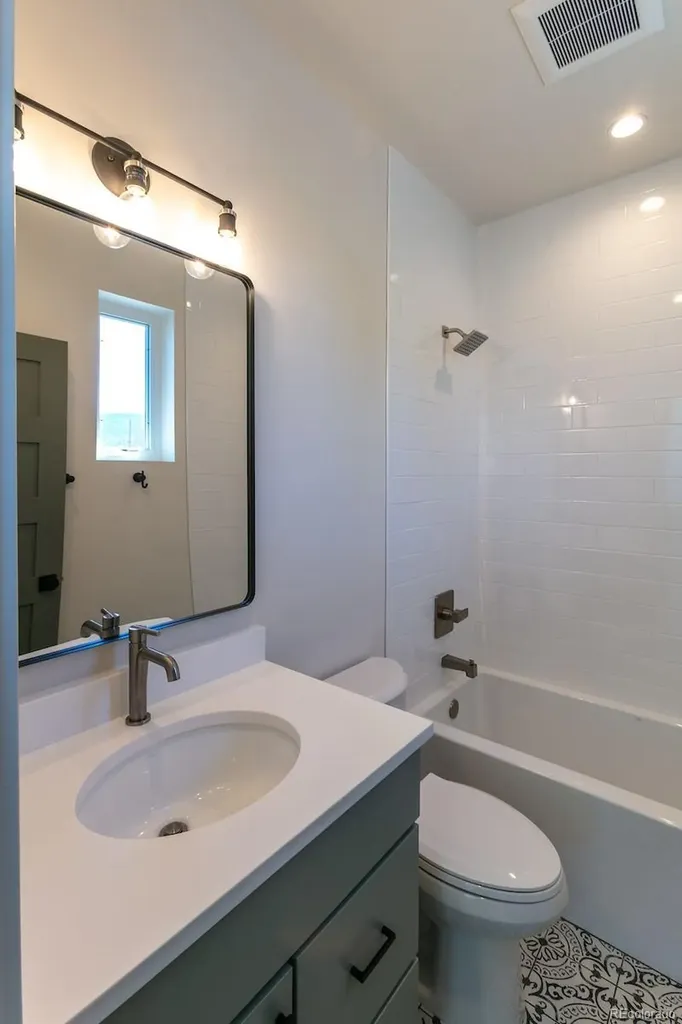 712 W 2nd Street Salida CO 81201