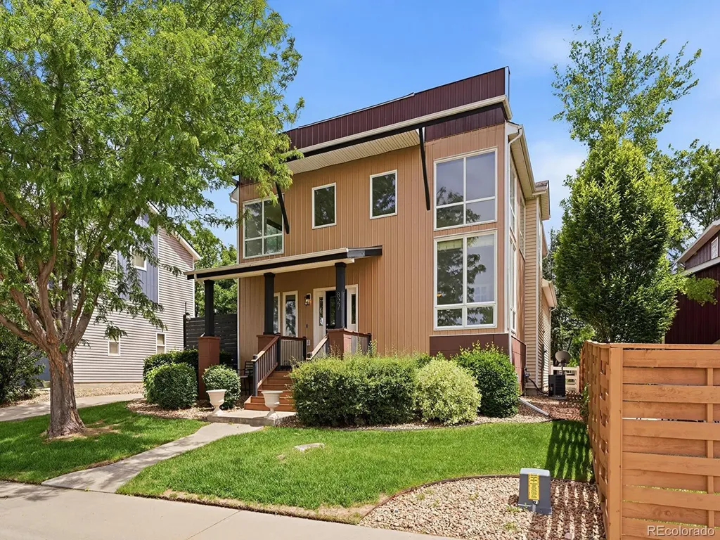 827 Spruce Court Frederick CO 80530
