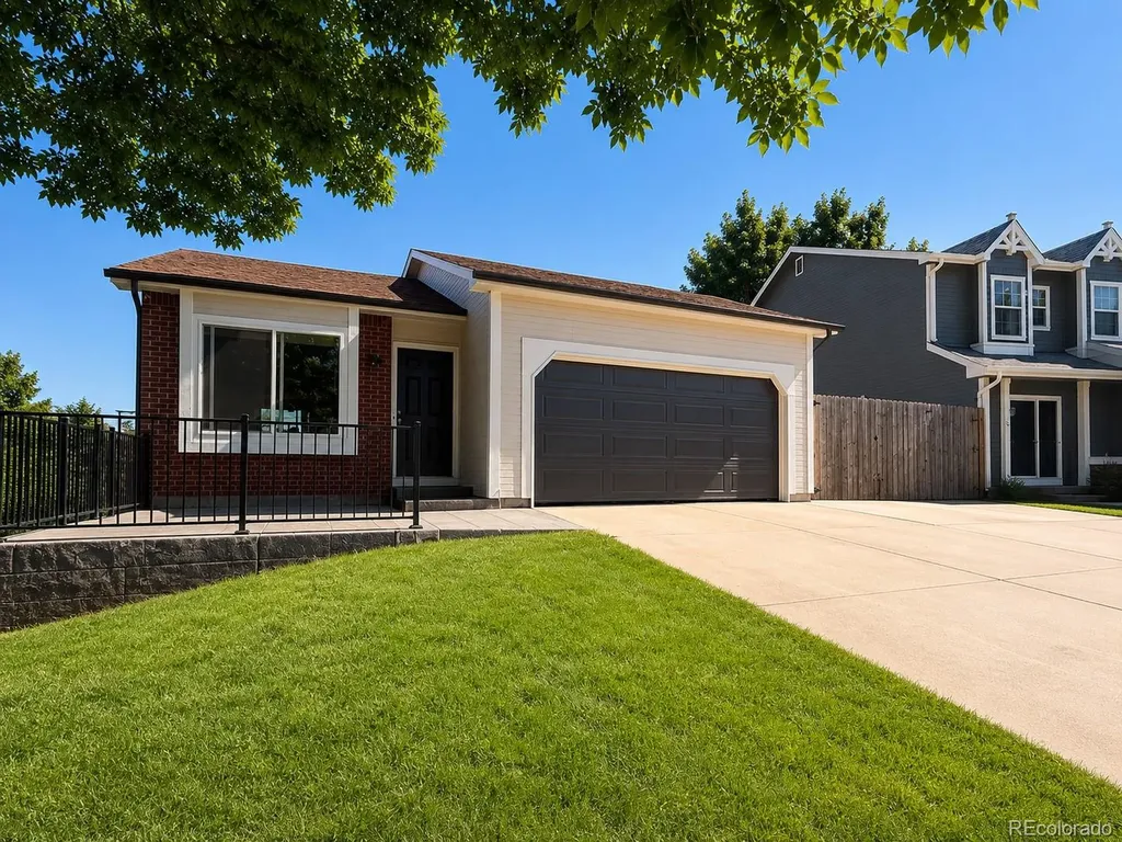 392 Eisenhower Drive Louisville CO 80027