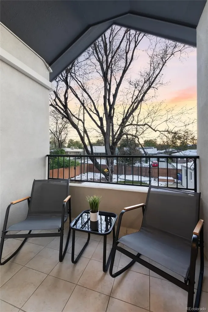 215 Ivanhoe Street Denver CO 80220