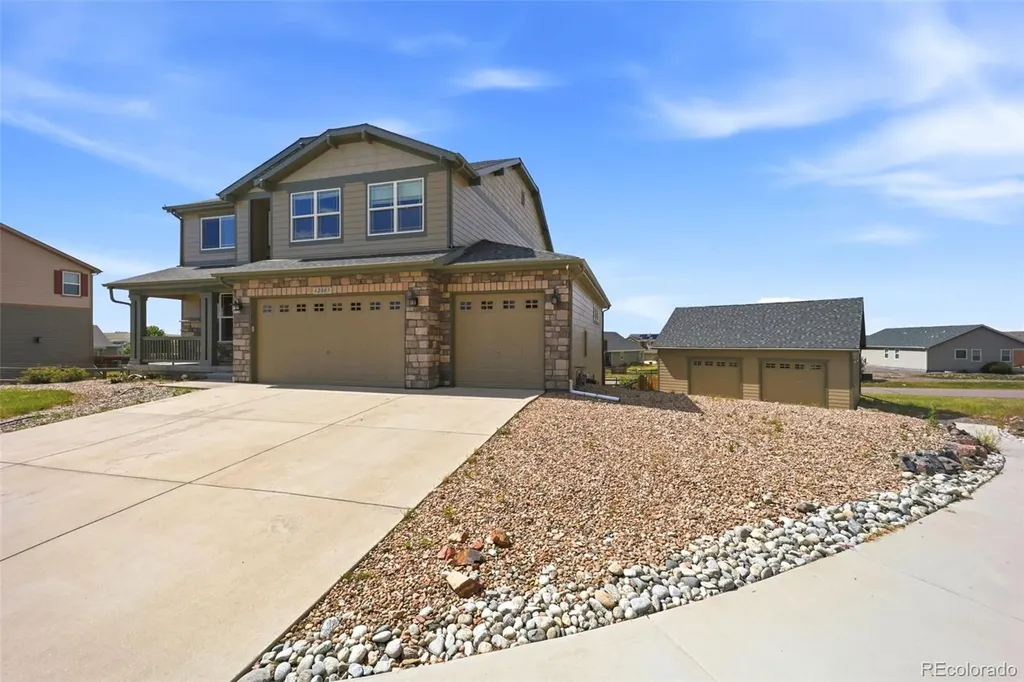42007 Westchester Circle Elizabeth CO 80107