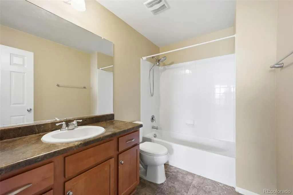 42007 Westchester Circle Elizabeth CO 80107