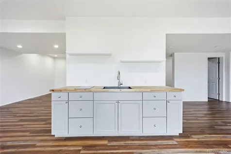 42007 Westchester Circle Elizabeth CO 80107