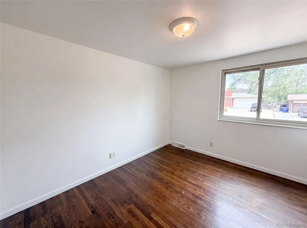 885 W 7th Avenue Drive Broomfield CO 80020