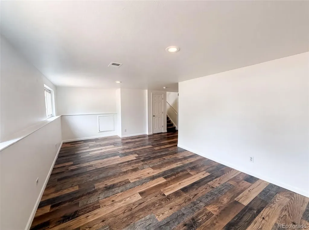 885 W 7th Avenue Drive Broomfield CO 80020