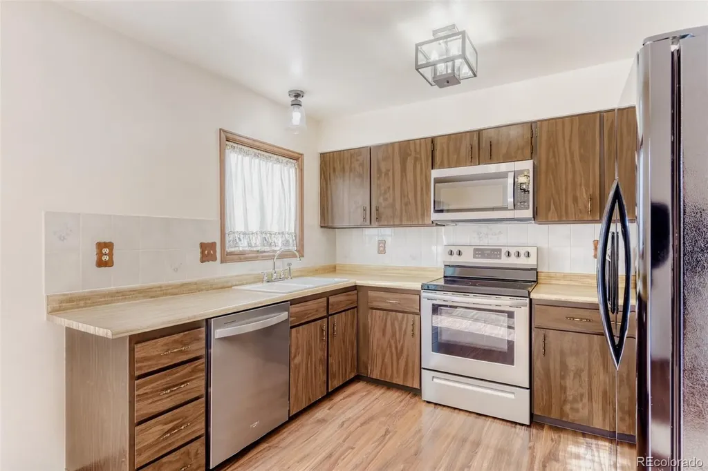 16796 E Kent Drive Aurora CO 80013
