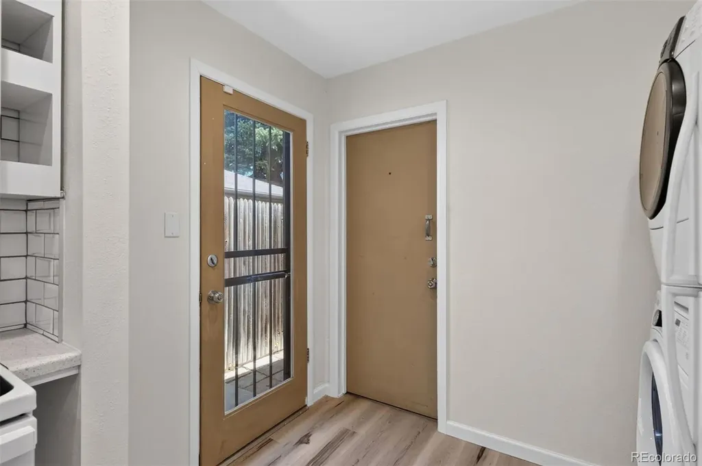 1219 Jasmine Street Denver CO 80220