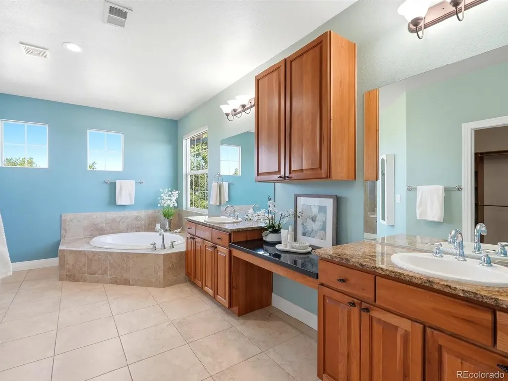 14802 Snowcrest Drive Broomfield CO 80023