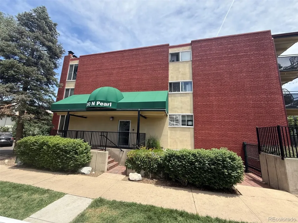 200 N Pearl Street Denver CO 80203