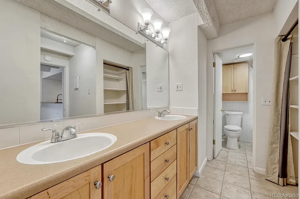 200 N Pearl Street Denver CO 80203