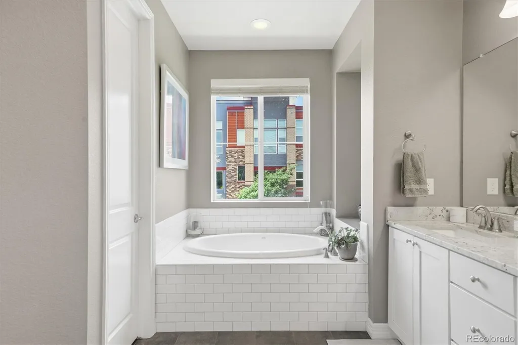 7486 S Logan Street Littleton CO 80122