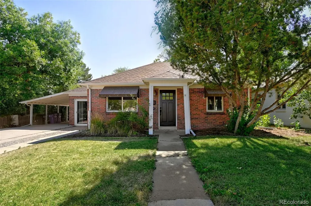 1054 Leyden Street Denver CO 80220