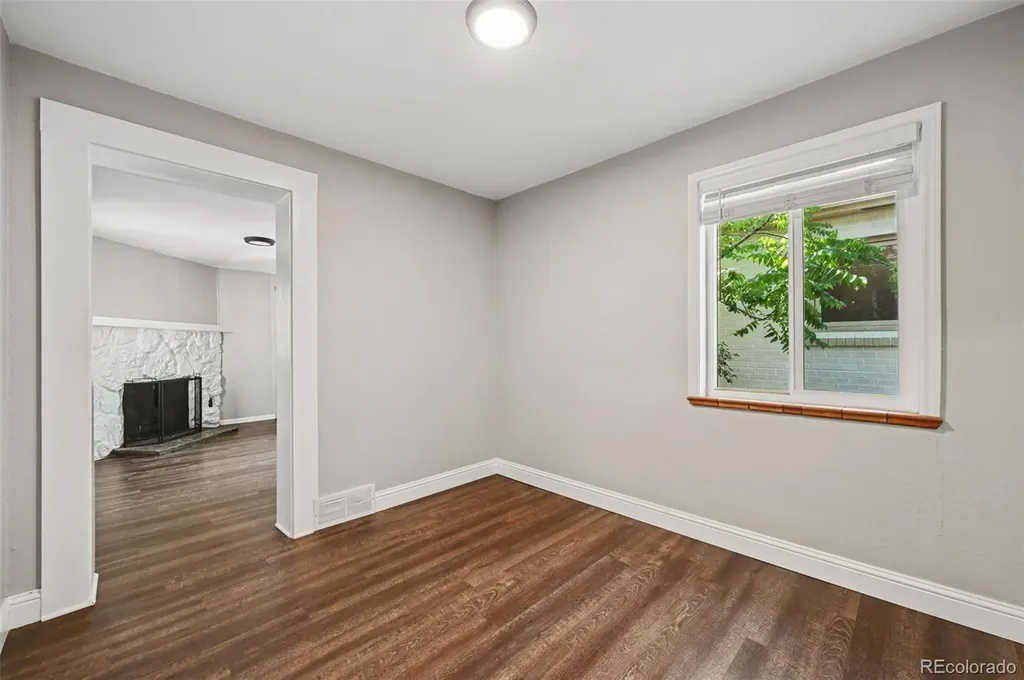 1054 Leyden Street Denver CO 80220