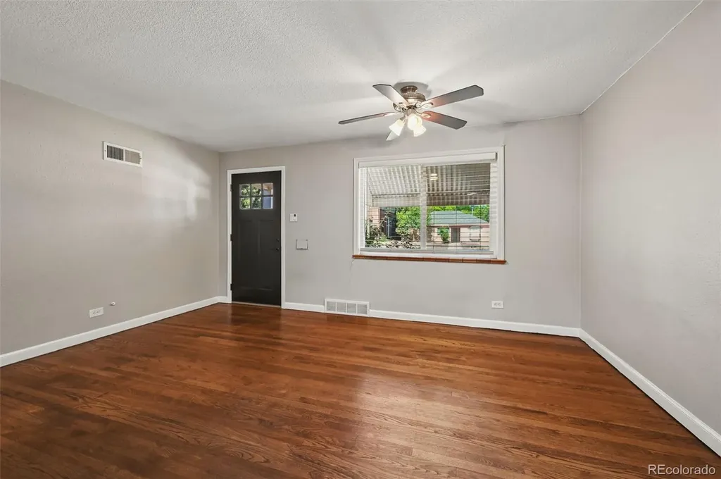1054 Leyden Street Denver CO 80220