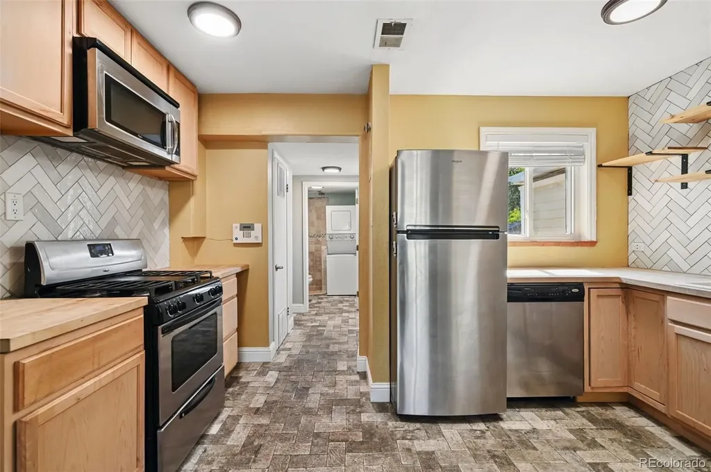 1054 Leyden Street Denver CO 80220