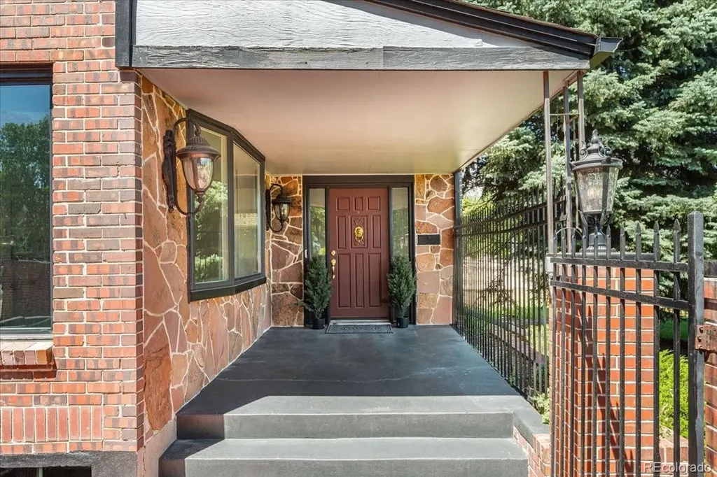 301 S Poplar Street Denver CO 80224
