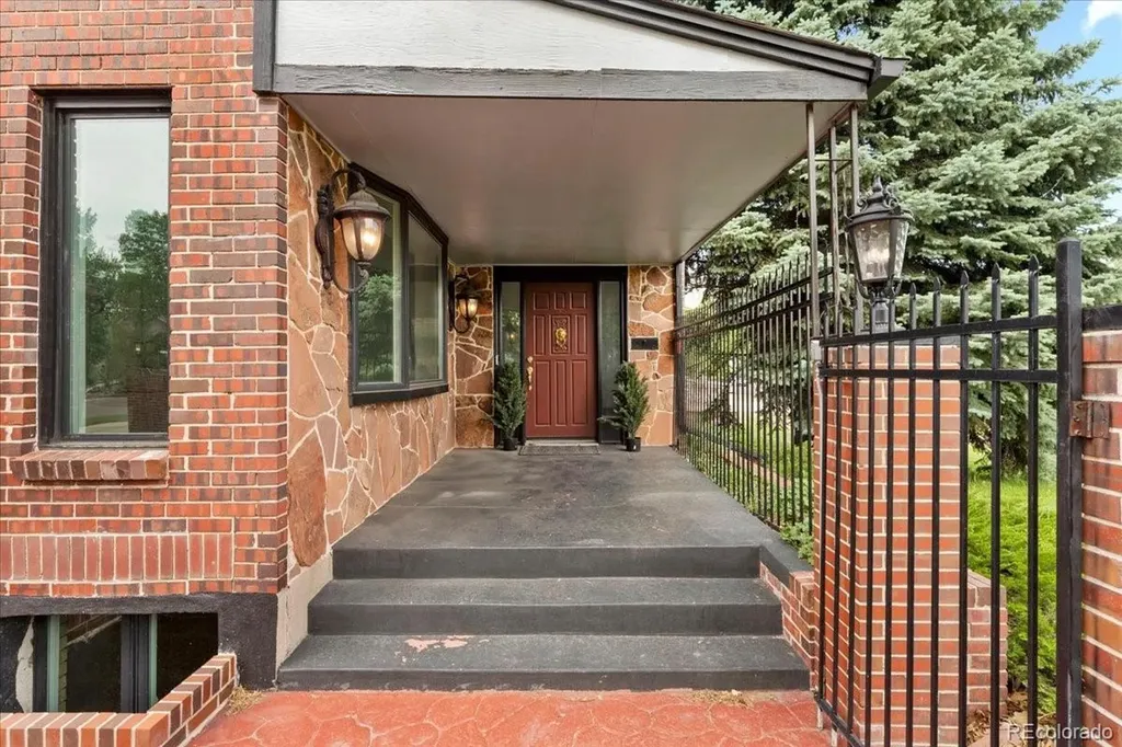301 S Poplar Street Denver CO 80224