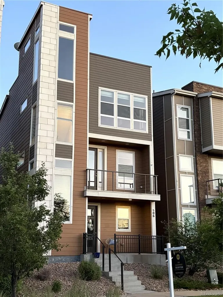 506 E Hinsdale Avenue Littleton CO 80122