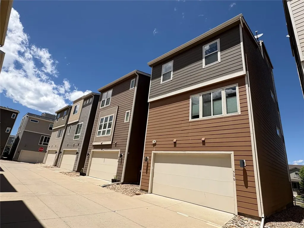 506 E Hinsdale Avenue Littleton CO 80122