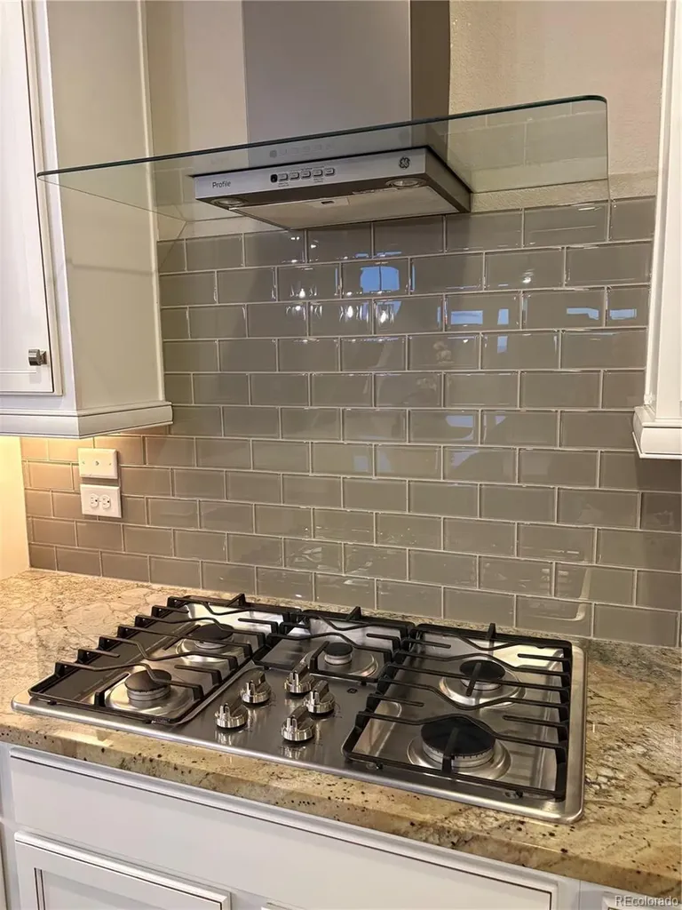 506 E Hinsdale Avenue Littleton CO 80122