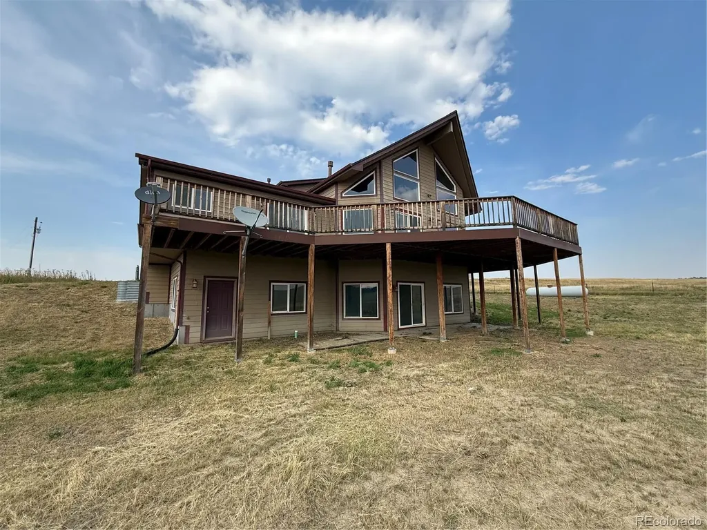 22500 Cow Circle Ramah CO 80832