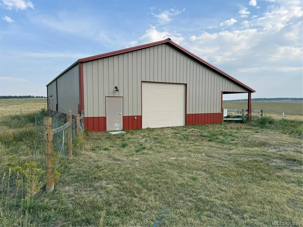 22500 Cow Circle Ramah CO 80832