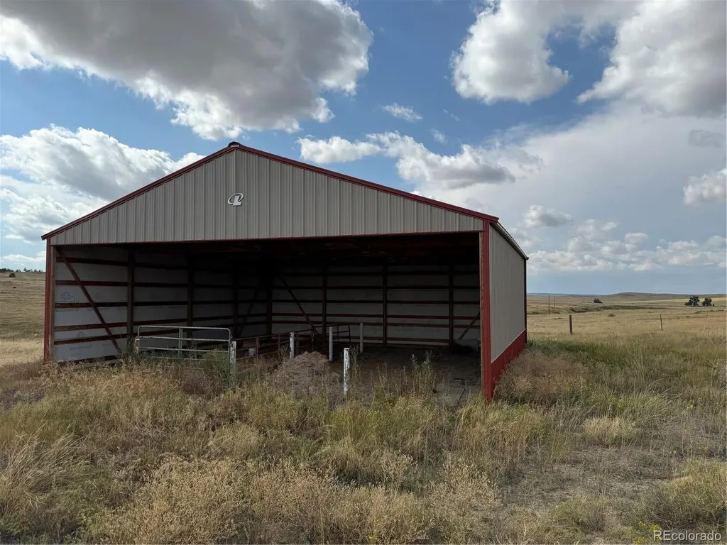 22500 Cow Circle Ramah CO 80832