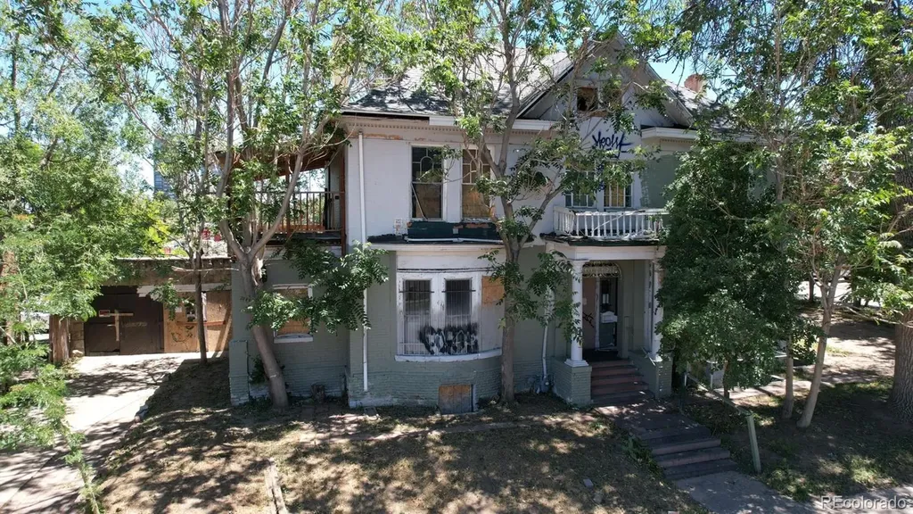 1632 York Street Denver CO 80206