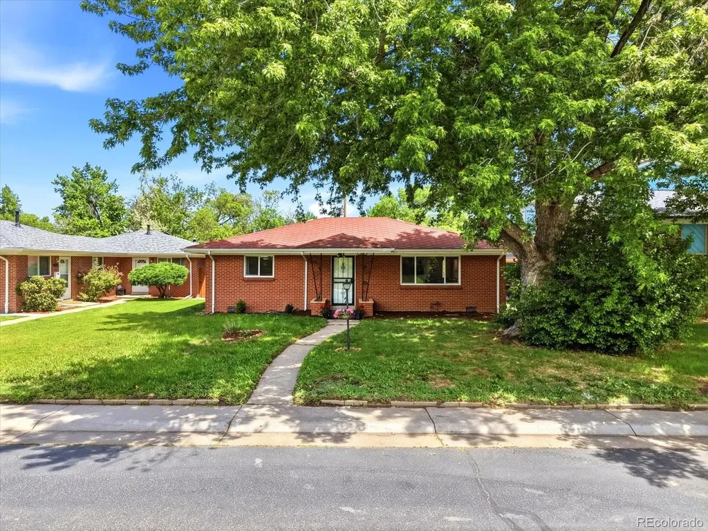 2010 Kendall Street Edgewater CO 80214