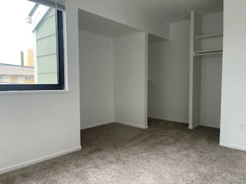 912 S Peoria Street Aurora CO 80012