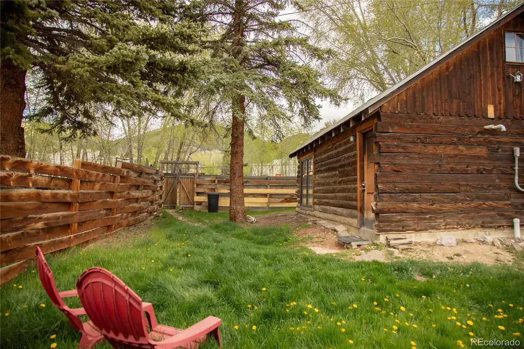 103 W 10 1/2 Street Creede CO 81130