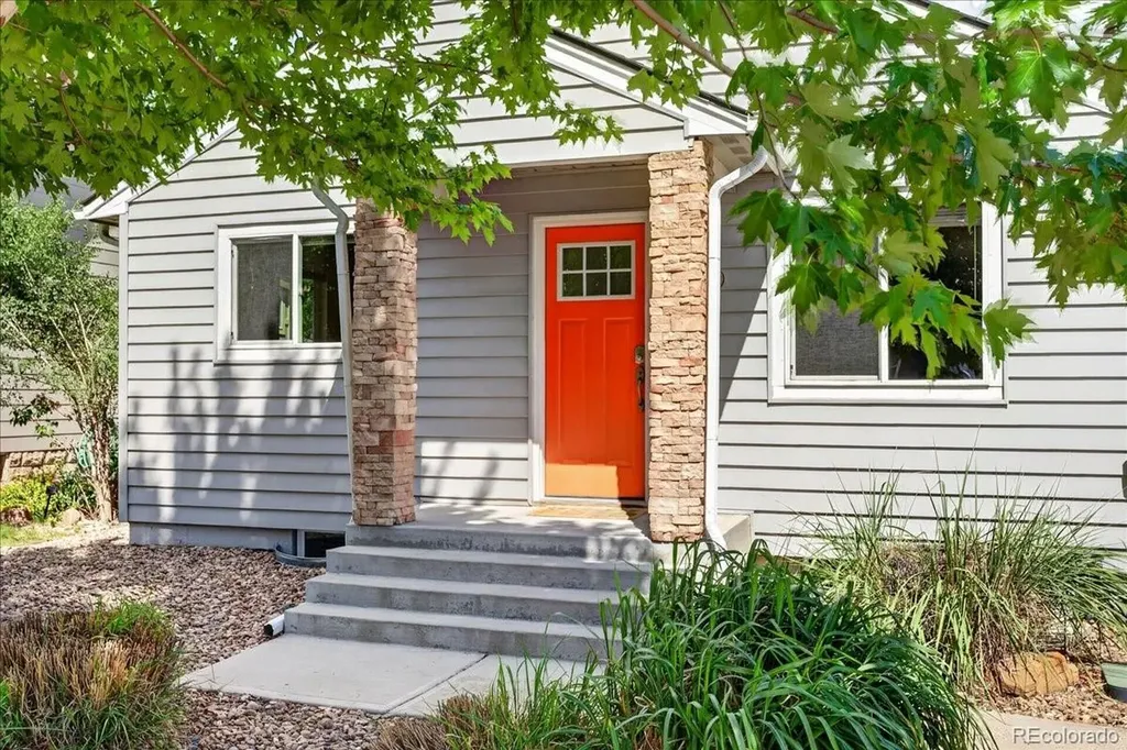 4800 Knox Court Denver CO 80221