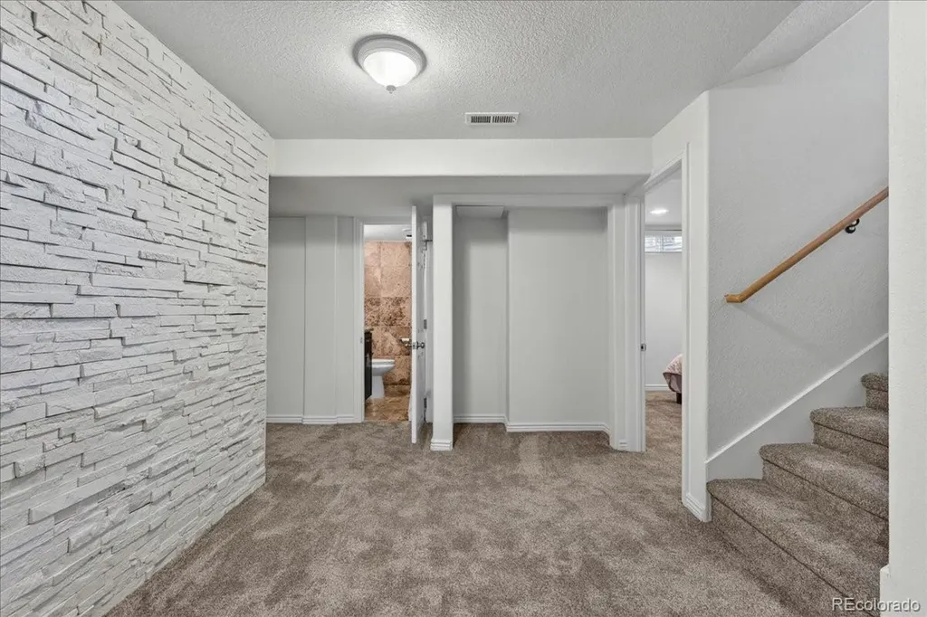 4800 Knox Court Denver CO 80221