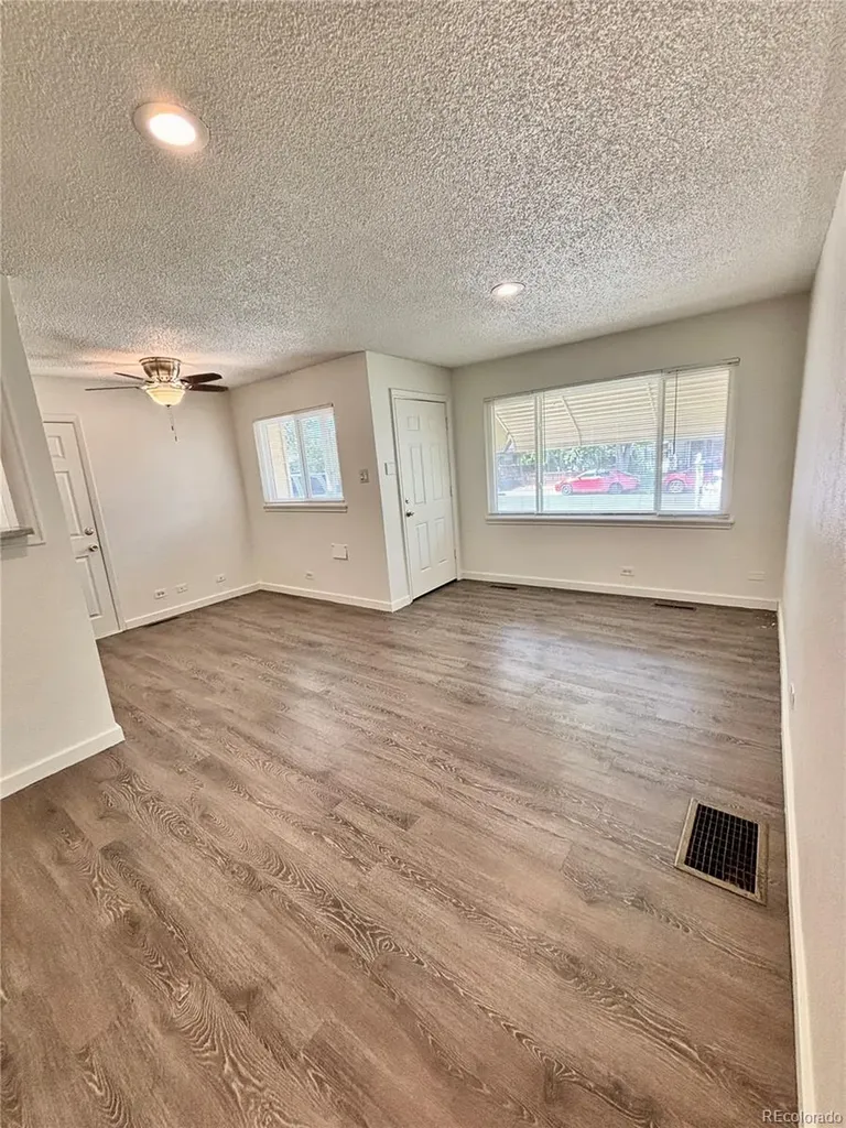 1934 Kenton Street Aurora CO 80010