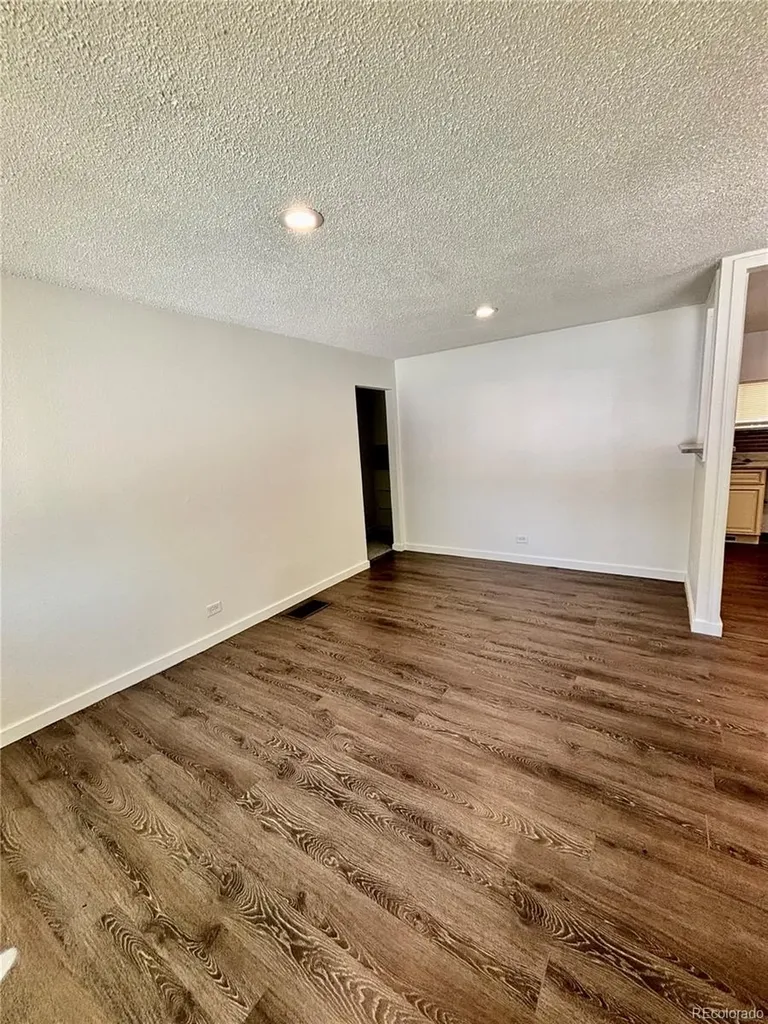 1934 Kenton Street Aurora CO 80010