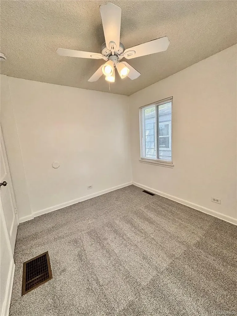 1934 Kenton Street Aurora CO 80010