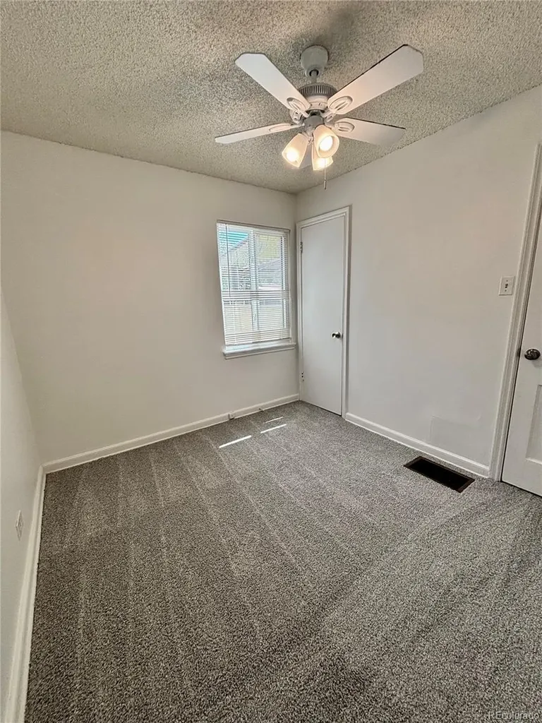 1934 Kenton Street Aurora CO 80010