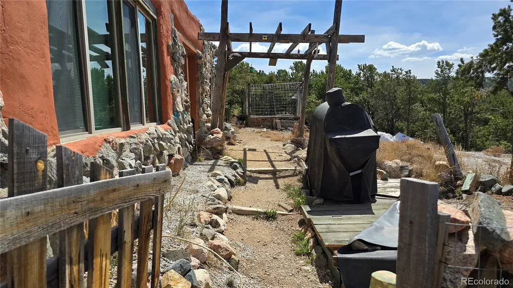 1380 Dunn Road San Luis CO 81152