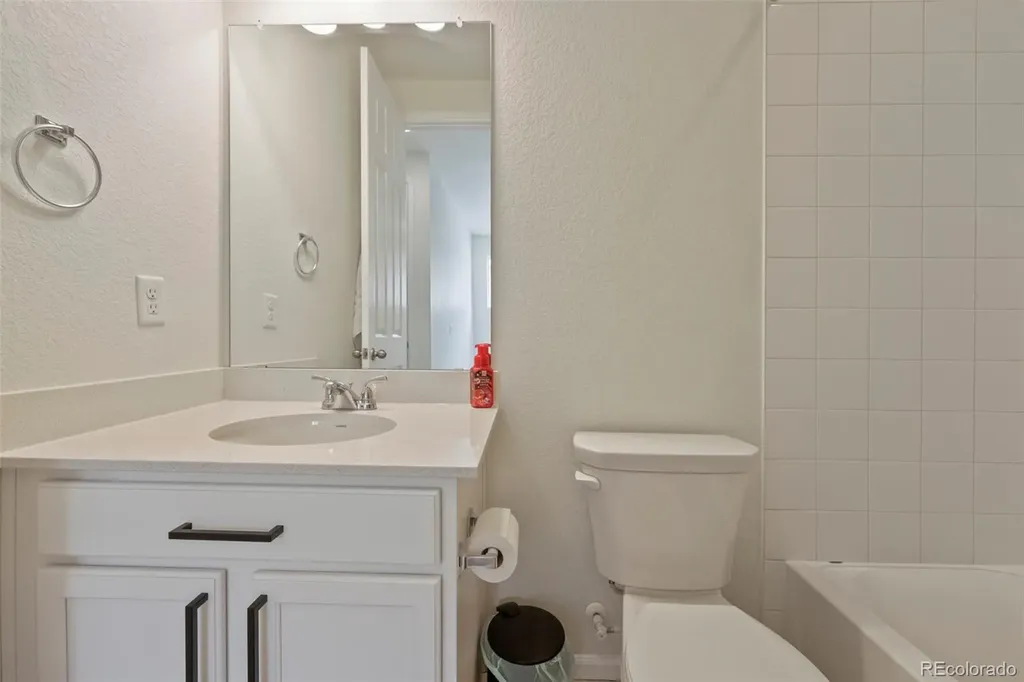 21143 E 67th Avenue Aurora CO 80019