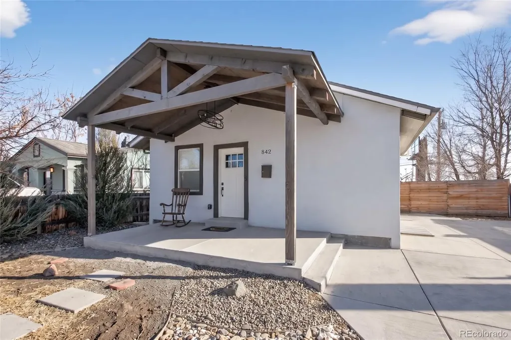 842 Grove Street Denver CO 80204