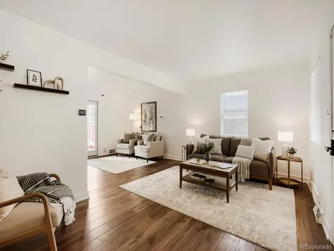 810 Oswego Street Aurora CO 80010
