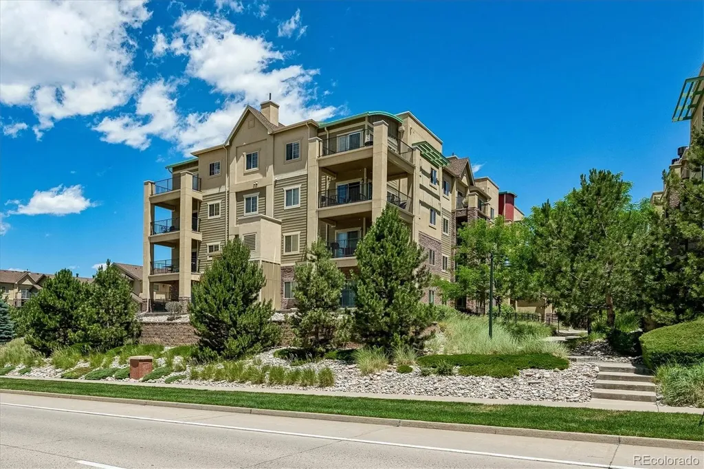1062 Rockhurst Drive Littleton CO 80129