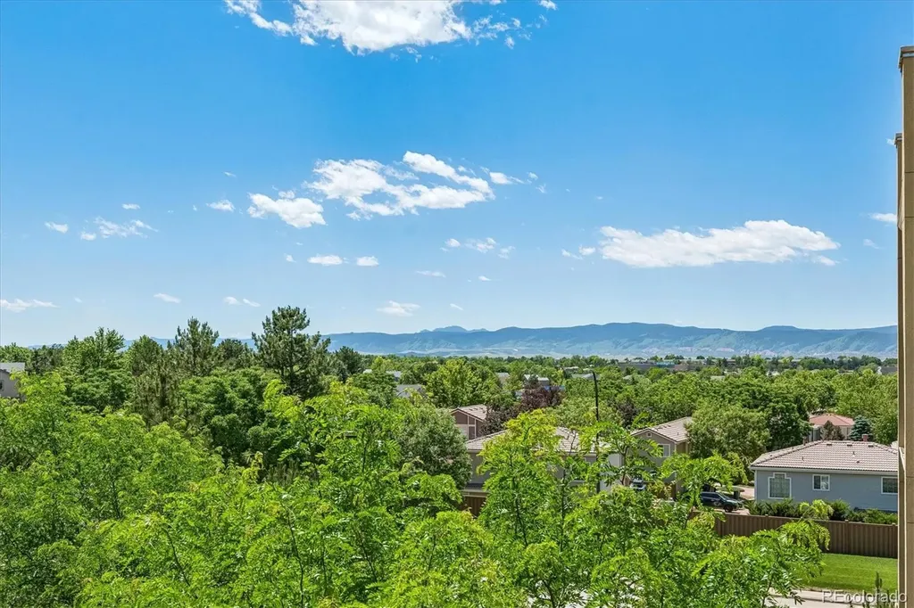 1062 Rockhurst Drive Littleton CO 80129