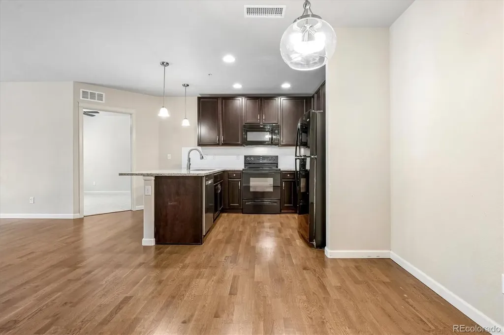 1062 Rockhurst Drive Littleton CO 80129
