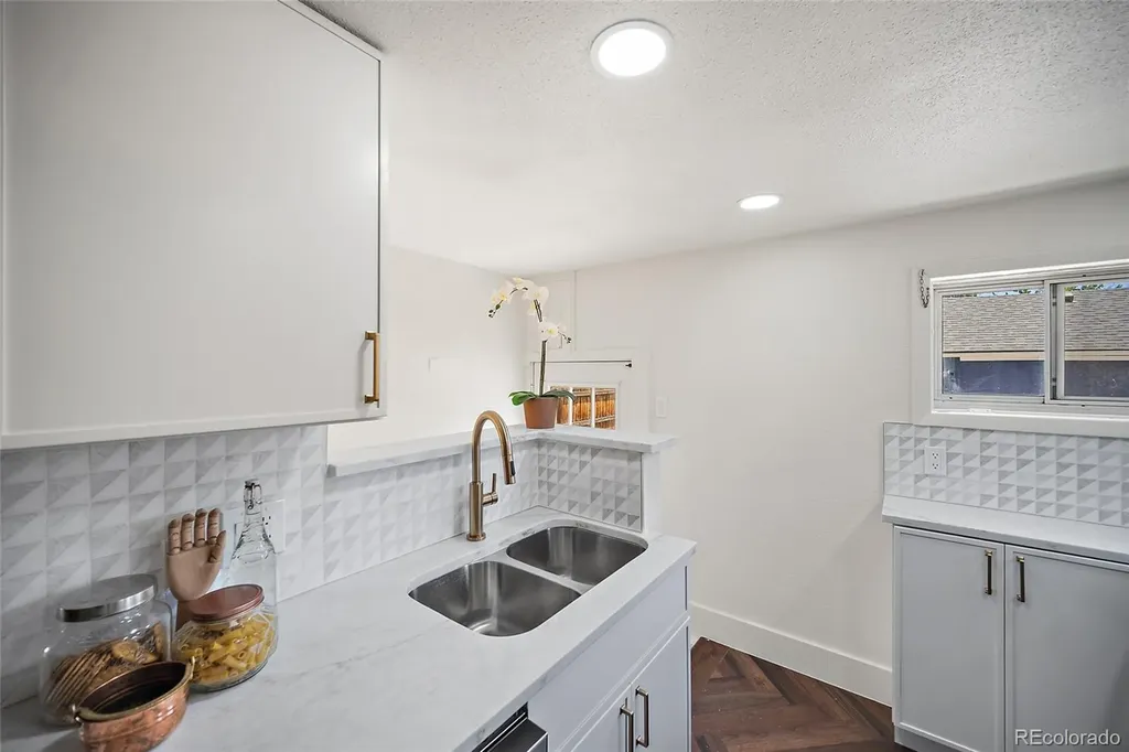 4308 Chase Street Denver CO 80212