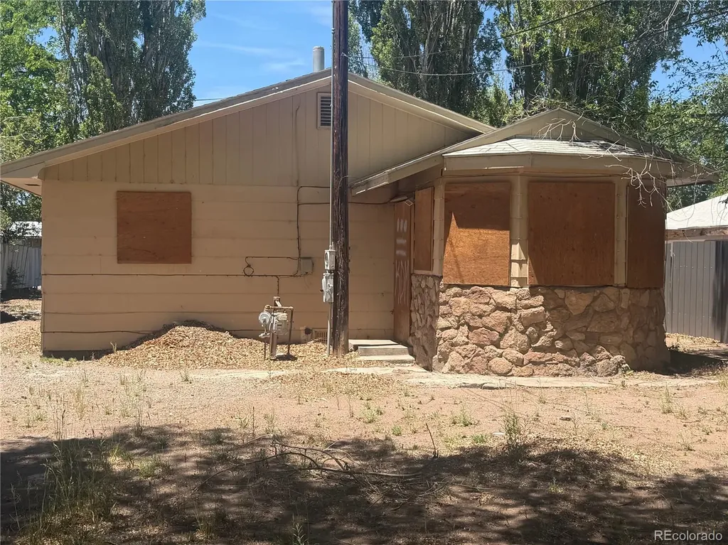 738 Jefferson Street Monte Vista CO 81144