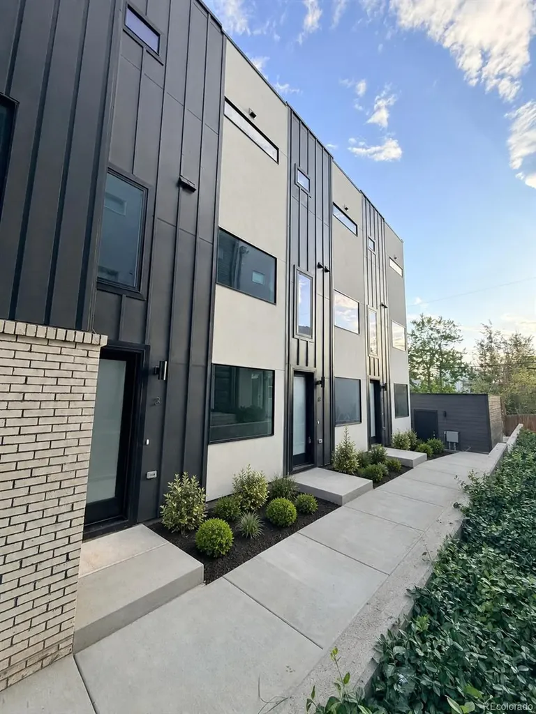 1259 N Stuart Street Denver CO 80204