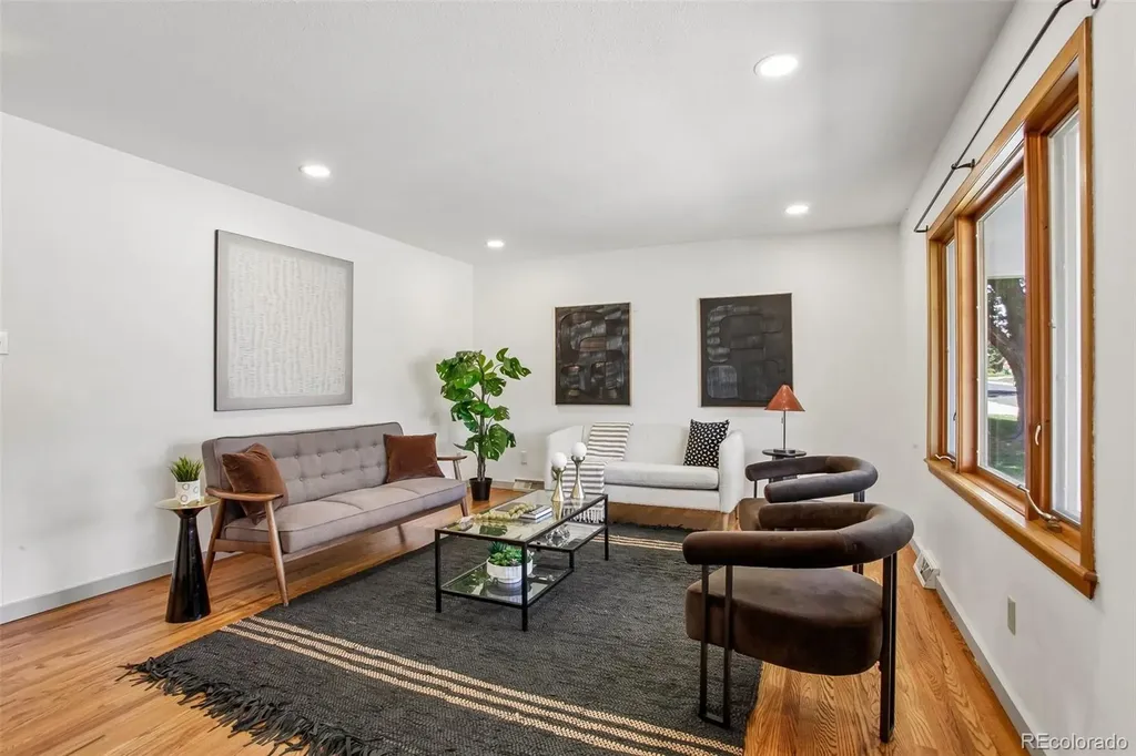 6704 E Vassar Avenue Denver CO 80224