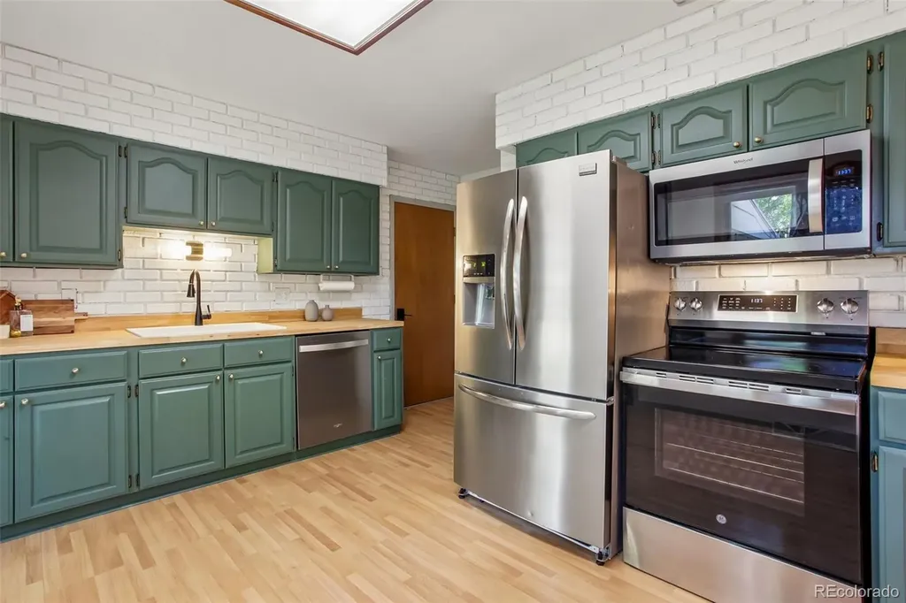 6704 E Vassar Avenue Denver CO 80224